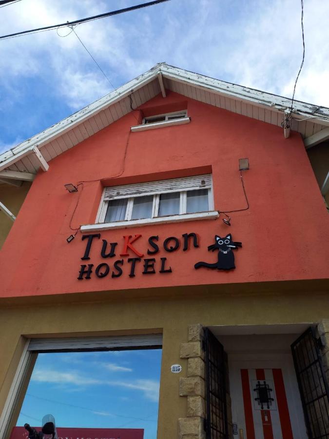 Tukson Hostel San Carlos de Bariloche Luaran gambar